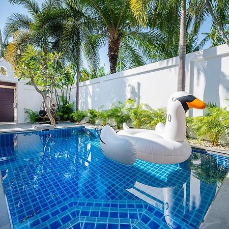 Majestic Residence Pool Villas 2 Bedrooms Private Beach Pattaya Esterno foto