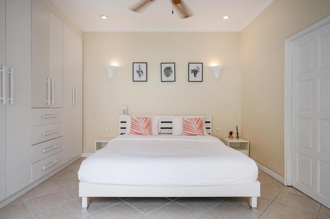 Majestic Residence Pool Villas 2 Bedrooms Private Beach Pattaya Esterno foto