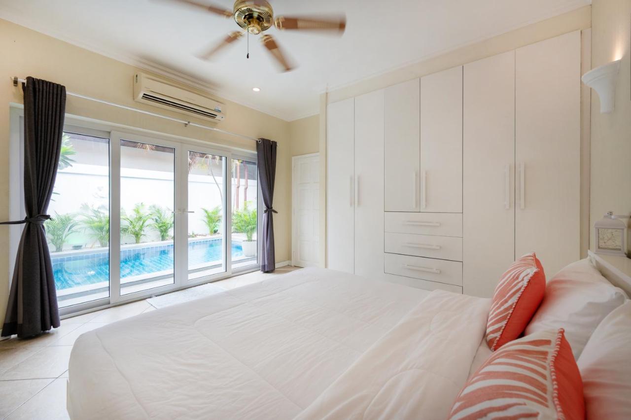 Majestic Residence Pool Villas 2 Bedrooms Private Beach Pattaya Esterno foto