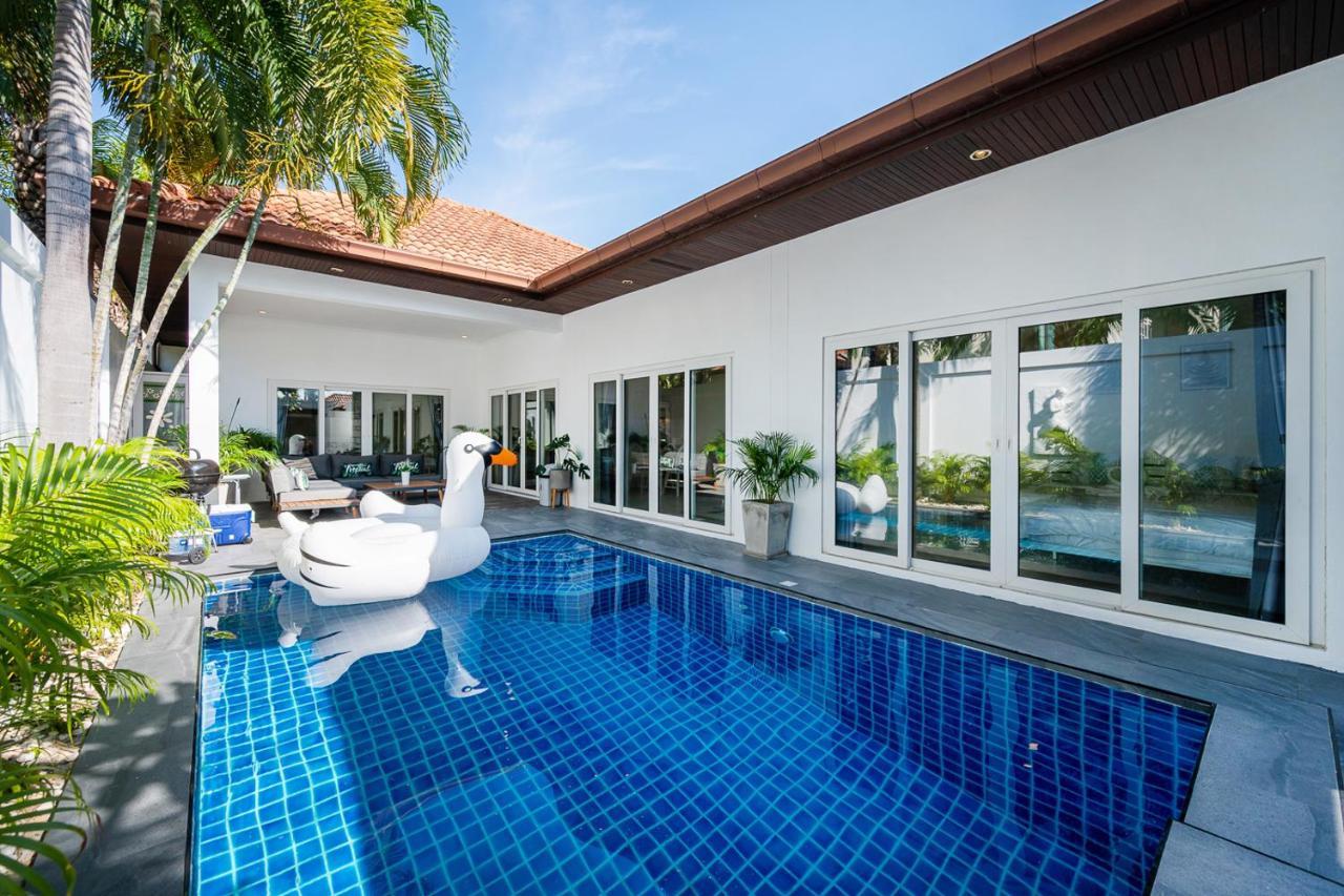 Majestic Residence Pool Villas 2 Bedrooms Private Beach Pattaya Esterno foto