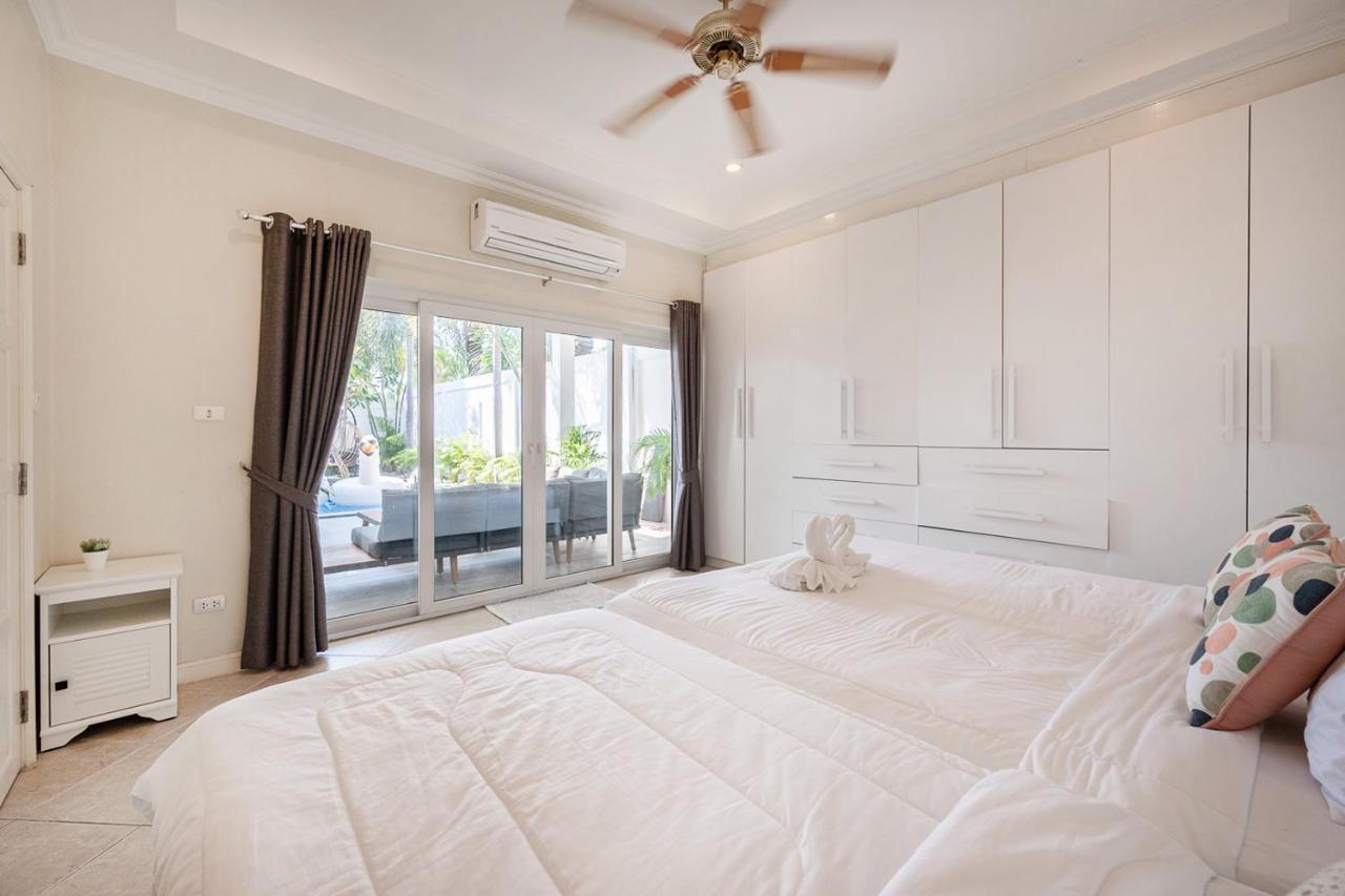 Majestic Residence Pool Villas 2 Bedrooms Private Beach Pattaya Esterno foto