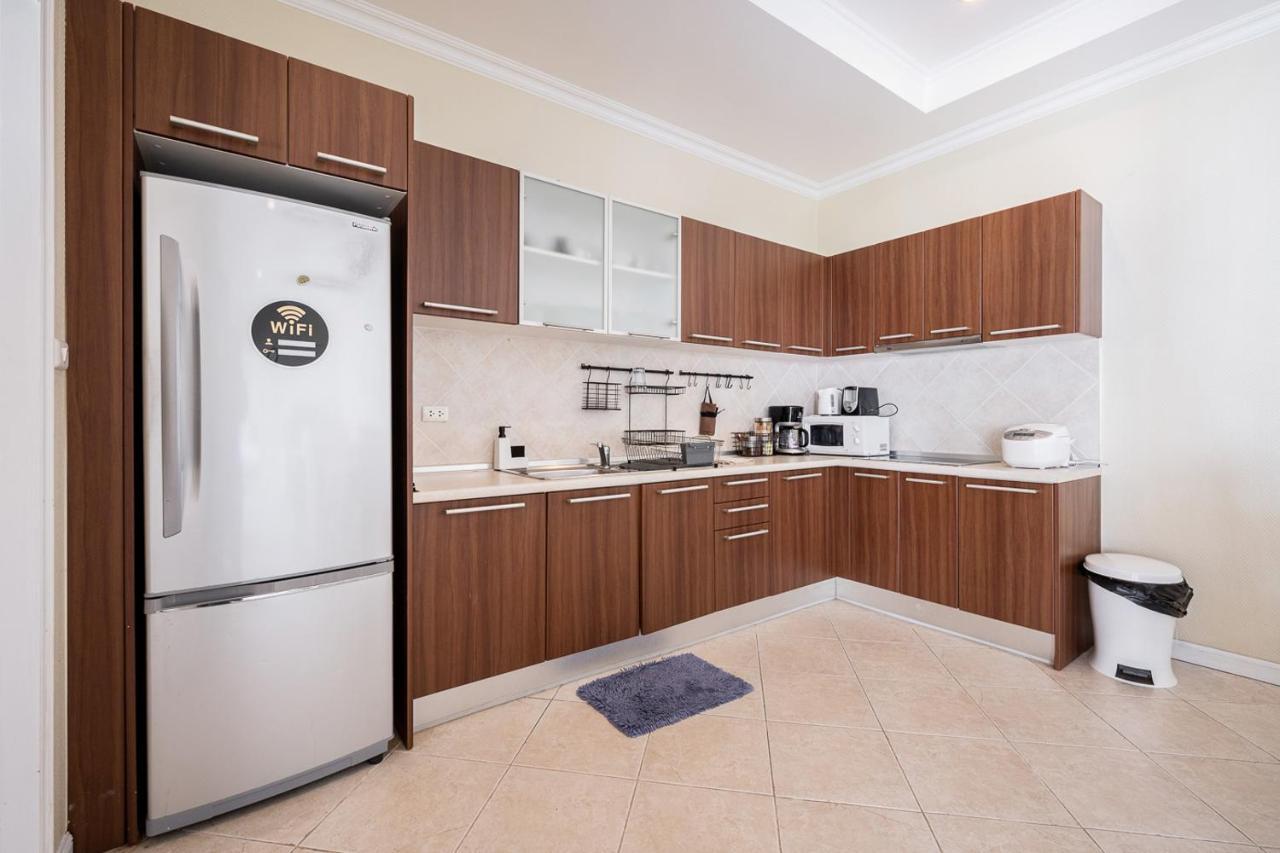 Majestic Residence Pool Villas 2 Bedrooms Private Beach Pattaya Esterno foto